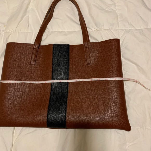 🔥Sale🔥 Brand New Vince Camuto Pebbled Leather Tote - Picture 6 of 8